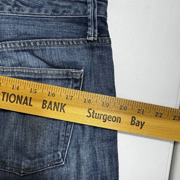 Vintage Gap Long and Lean Size 10/30 Med. Wash Wide Bootleg Lightweight Premium - Picture 10 of 10